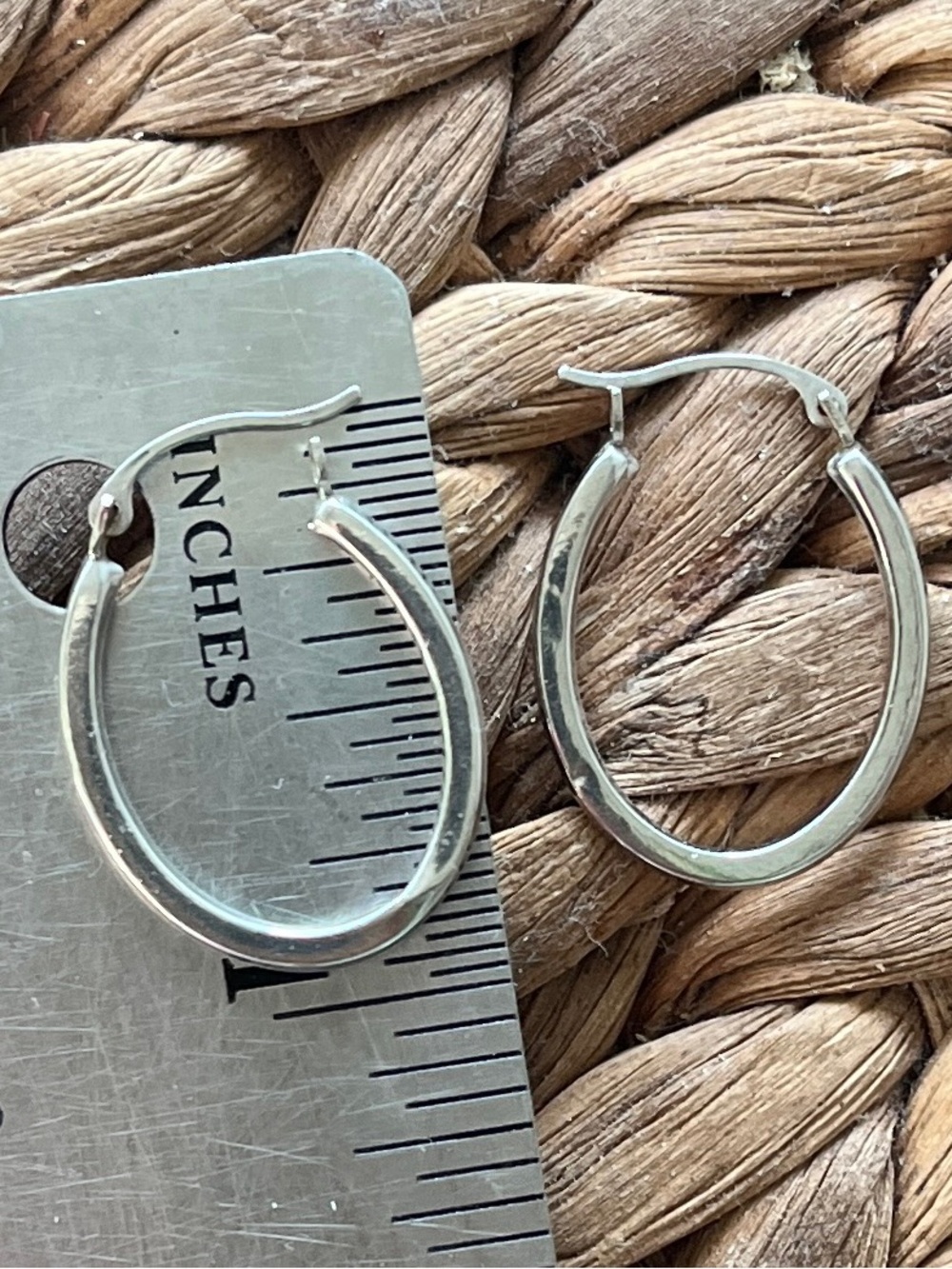 14K white gold oval hoop earrings MARKED SLC 14K
